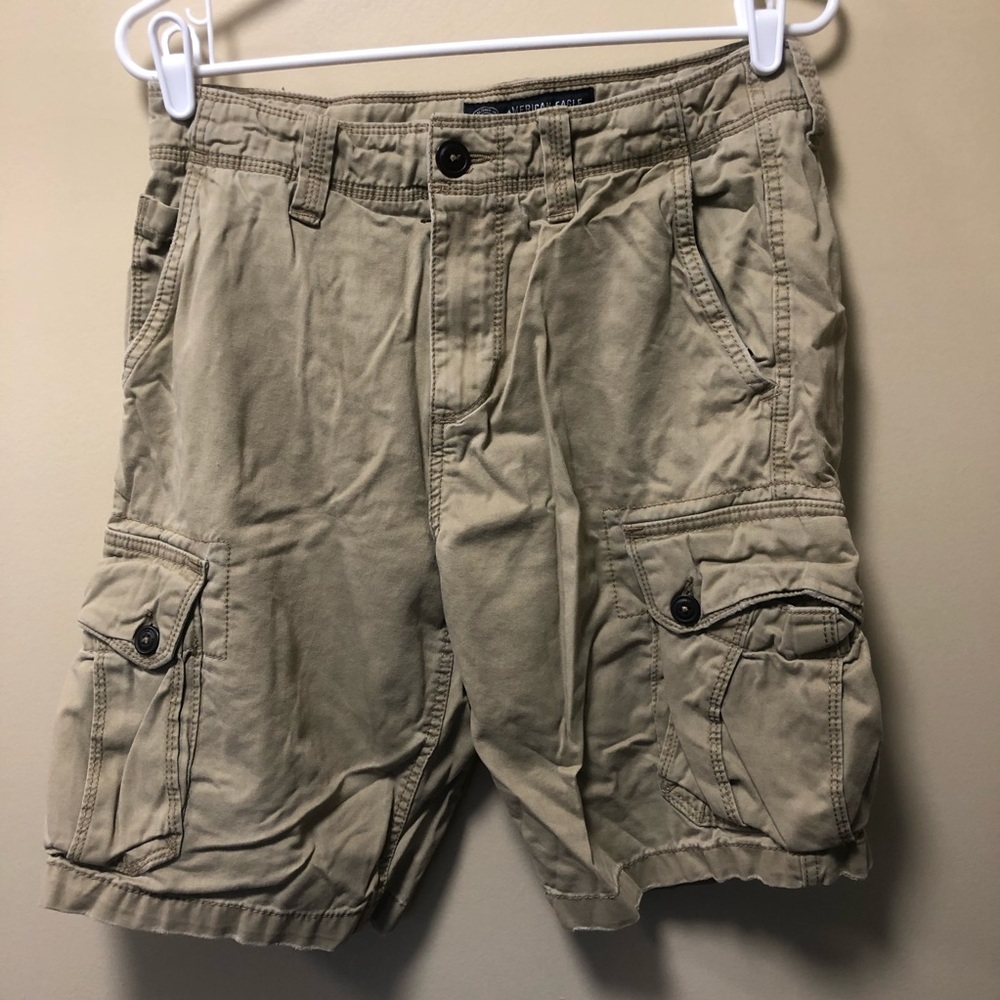 AMERICAN EAGLE CLASSIC CARGO SHORTS